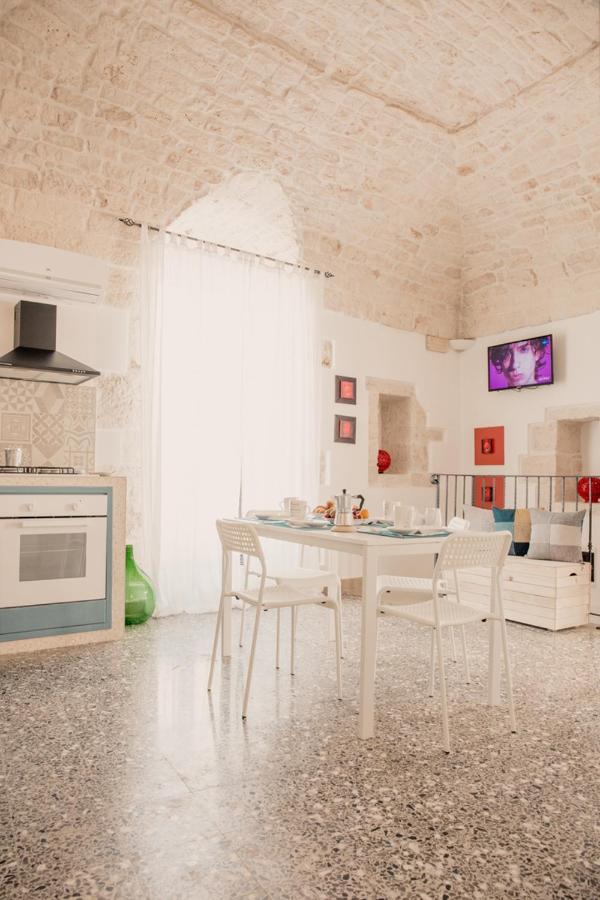 Home Estia Casa Vacanza Ceglie Messapica Exterior foto